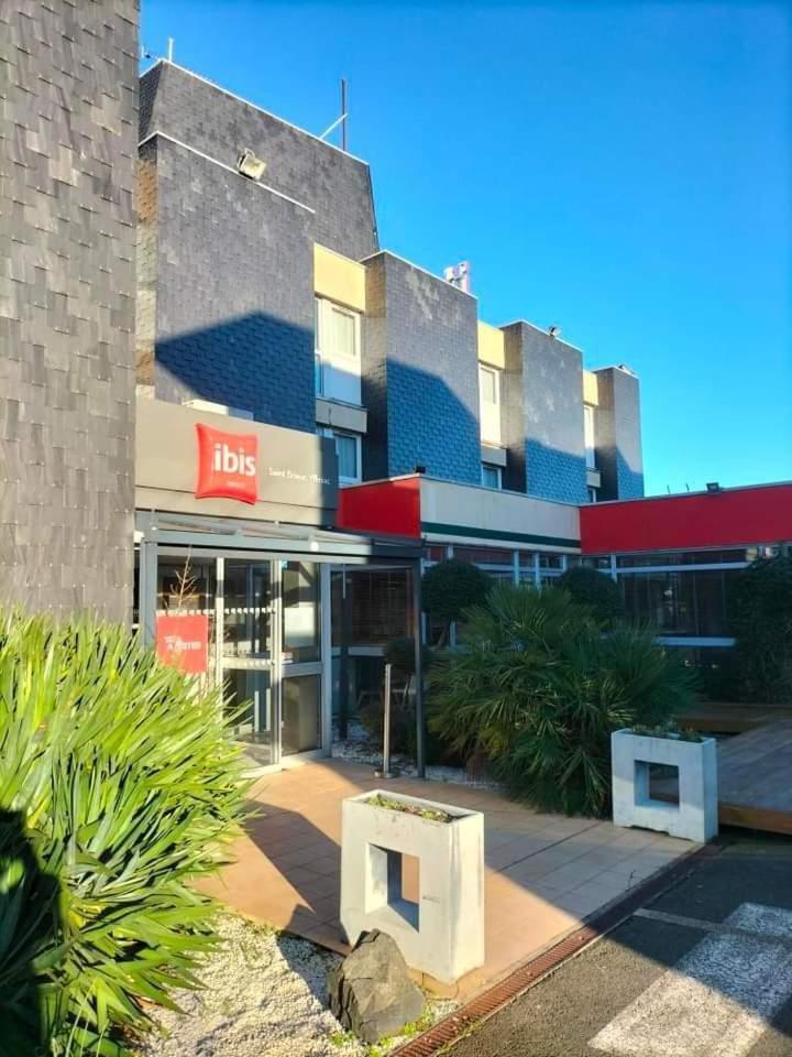 Ibis Saint Brieuc Yffiniac Hotel Exterior photo